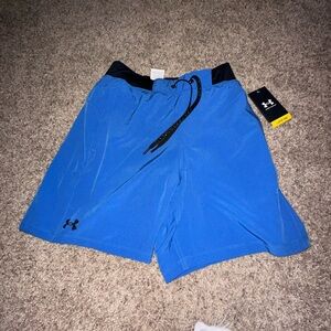 Under Armour Men's Blue Shorts Size Small